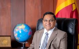 එක්සත් ජාතීන්ගේ 81 වන මහා මණ්ඩල සැසියට ඇමති විජිත ඇමෙරිකාවට