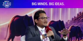 NDTV World Summit හිදී නියෝජ්ය අමාත්ය චතුරංග අබේසිංහගෙන් ජාත්යන්තර ආයෝජකයින්ට ඇරයුමක්
