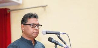 ප්රජා ශක්ති යටතේ වවුනියාව දිස්ත්රික්කයේ සෑම ග්රාම නිලධාරී වසමකටම රුපියල් ලක්ෂ 52ක්-අමාත්ය ආචාර්ය උපාලි පන්නිල